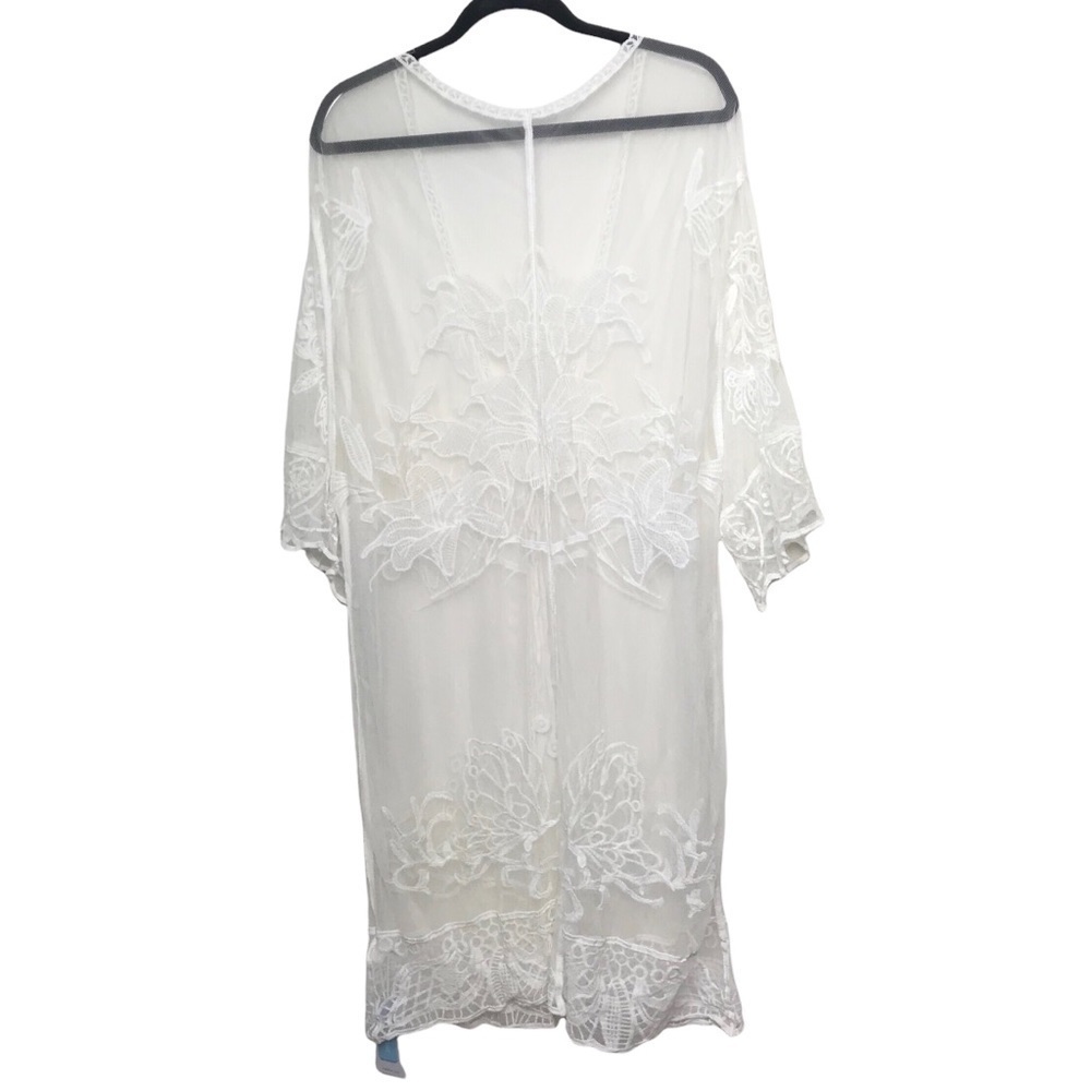 Cupshe White Lace Beach Cover Up - Picture 2 of 11